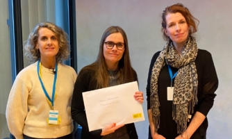 Ísland: Forsætisráðherra tekur á móti metfjölda undirskrifta